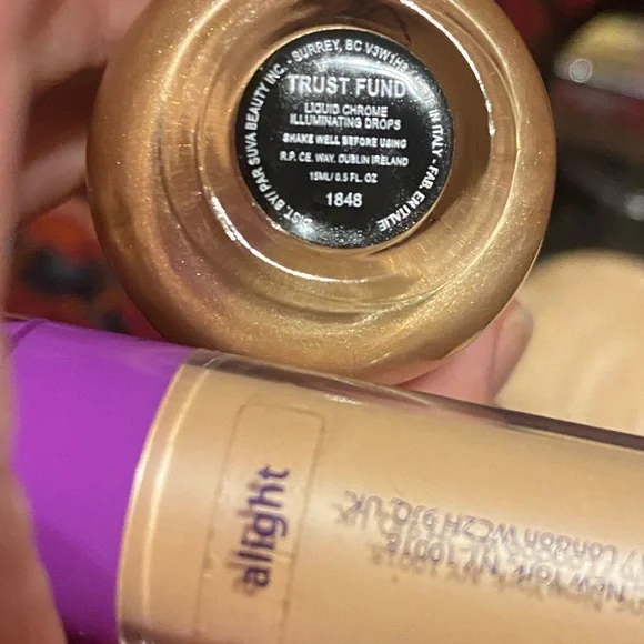 Complexion Product bundle - Picture 6 of 6